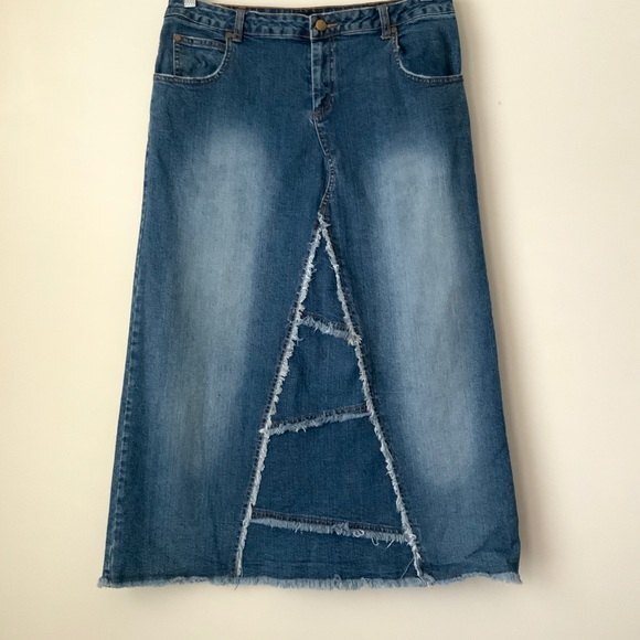 Willi Smith Blue Midi Denim Skirt Frayed Long Modest Jeans Size 10 - Picture 8 of 8